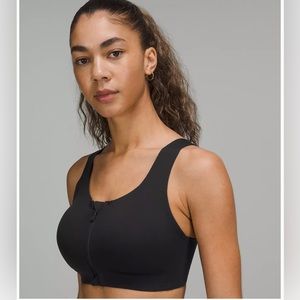 Lululemon Enlite Front-Zip Bra 
High Support